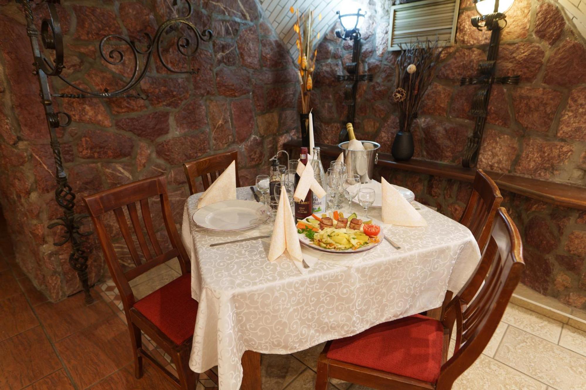 Hotel Rubin*** Gheorgheni  Extérieur photo
